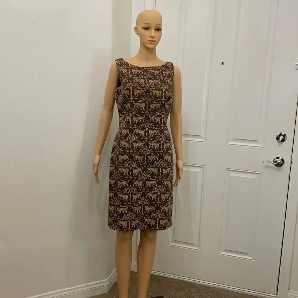 Maggy London Size 8 Tiger Beaded Scoop Neck Short Sleeve Midi Zippered Dress
